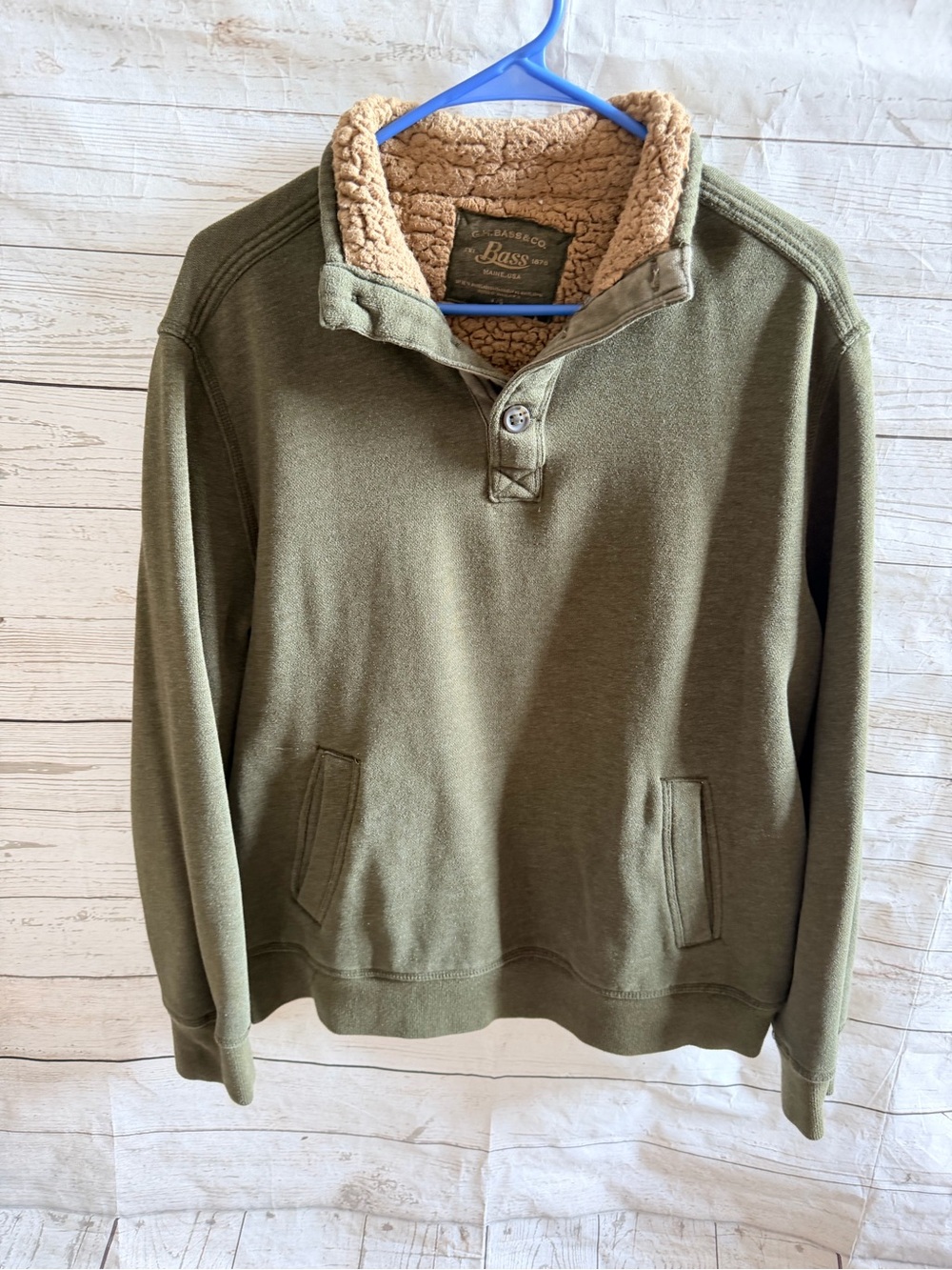 Bass Sherpa-Lined Jacket in Olive and Tan